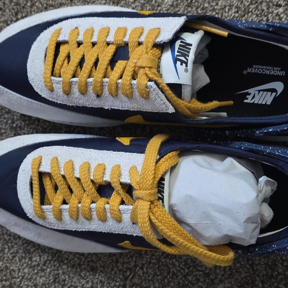 Nike Other - Size 12.5 Brand New W/box Nike WS DBreak / Undercover - Obsidian & Gold Dart